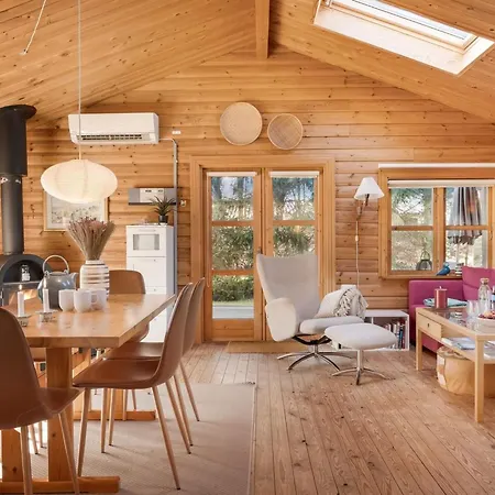 Tjarko - 690m To The Fjord By Interhome Storvorde