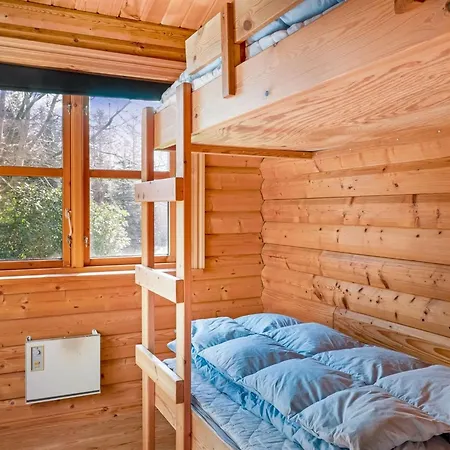 Tjarko - 690m To The Fjord By Interhome *